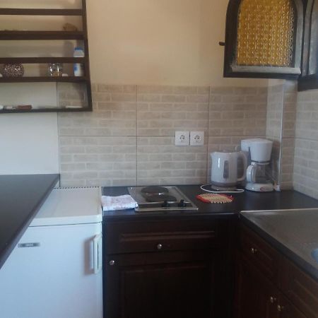 Dionisis Apartments Kounopetra Екстер'єр фото